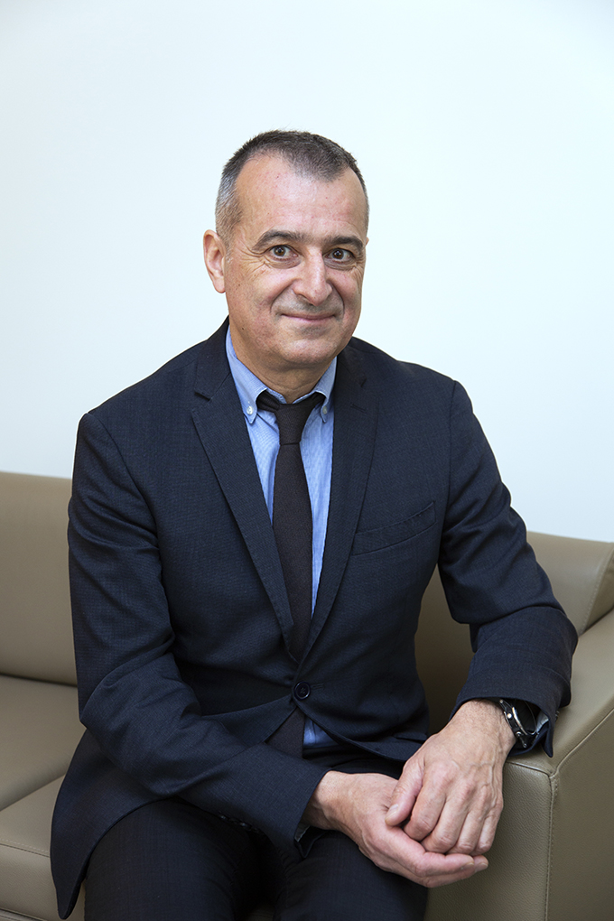 Alain CARIOU